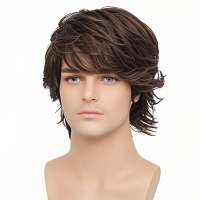 Mannenpruik bruin steil haar in laagjes